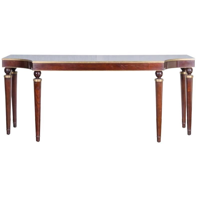 Table console contemporaine en acajou aux accents dorés en vente