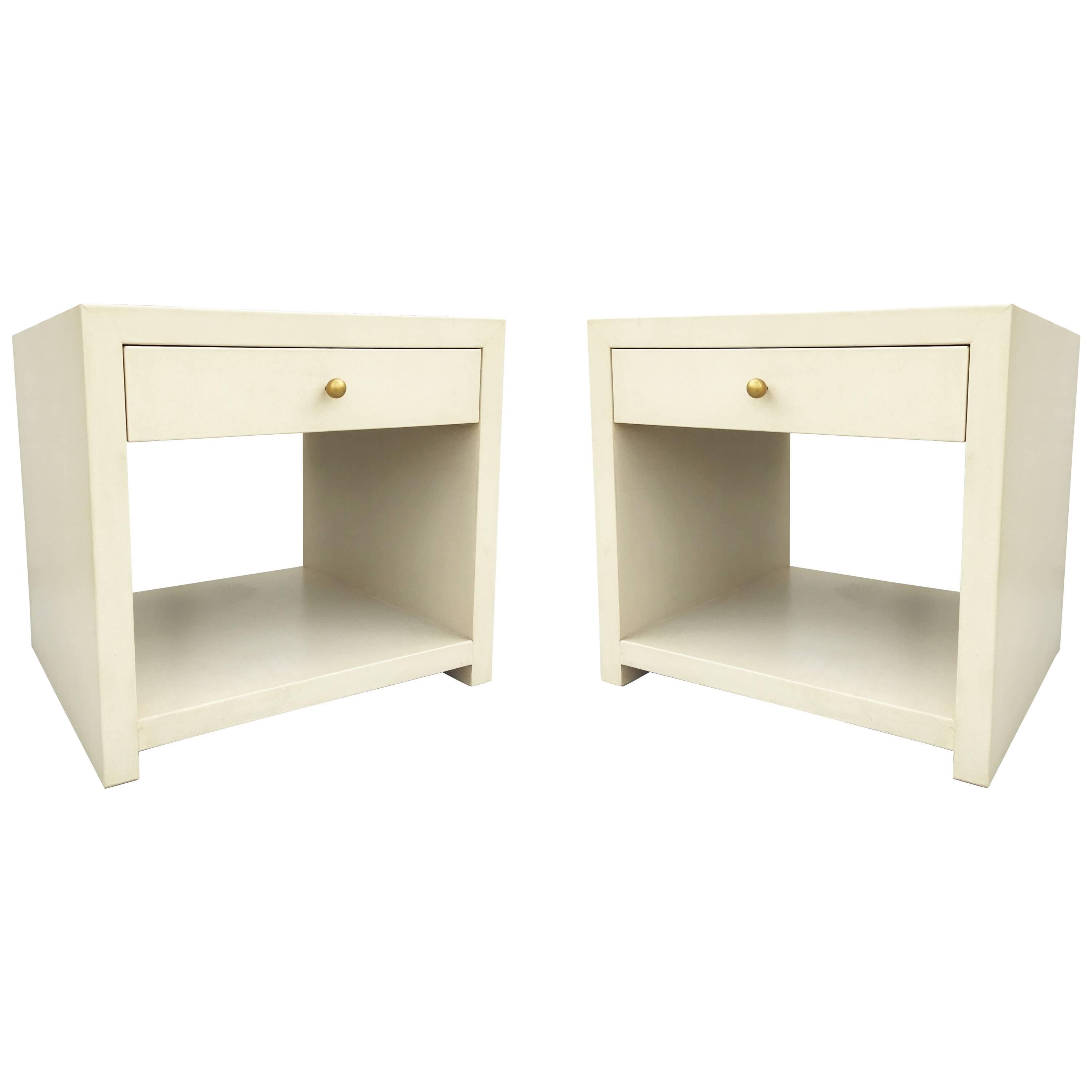 Pair of Stunning Vintage Side Tables/Nightstands in the Style of Karl Springer For Sale