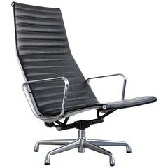 Eames Aluminium Group Lounge Chair