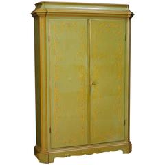20th Century Venetian Wardrobe in Lacquered Wood