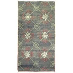 Kleiner türkischer Konya-Teppich im Vintage-Stil