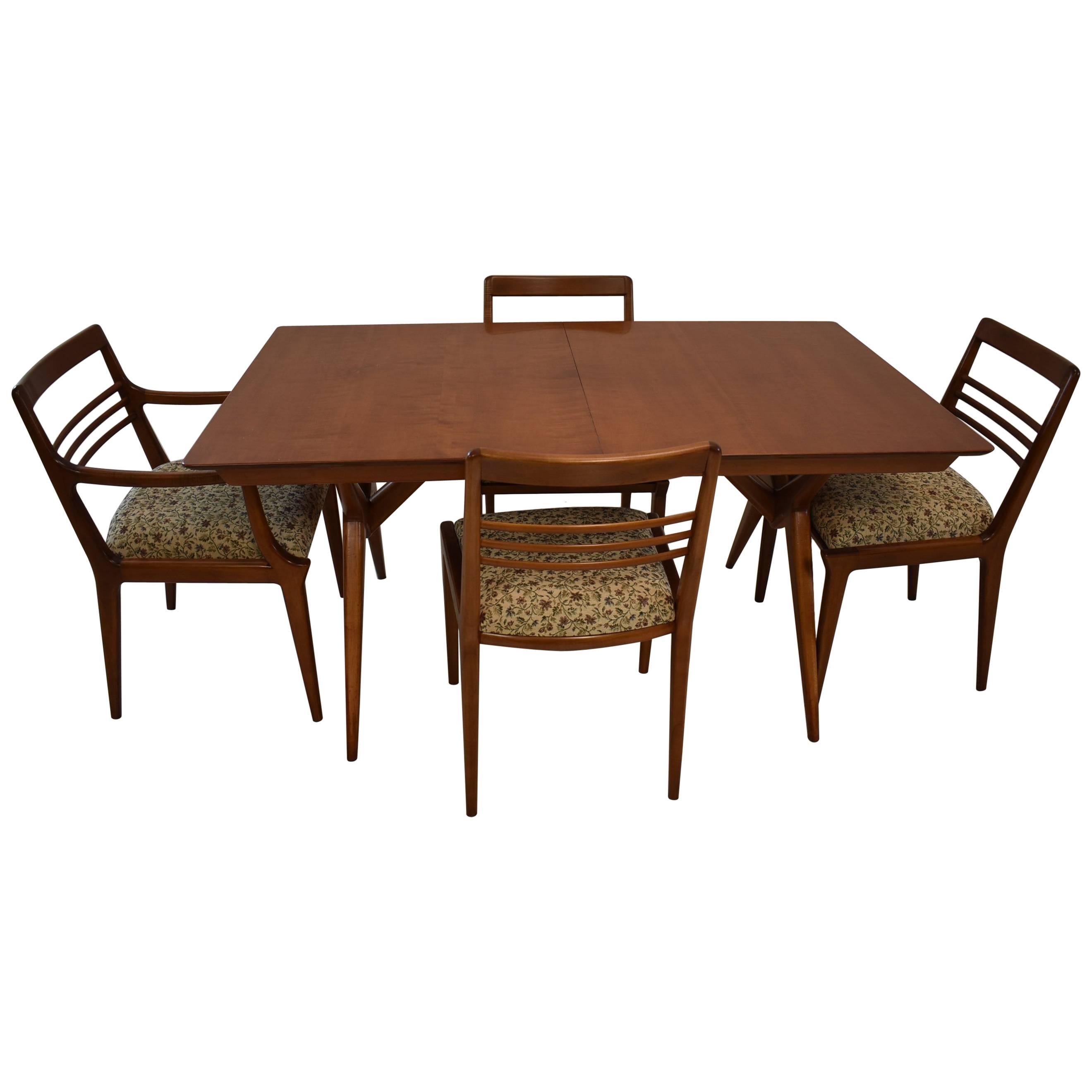Mid-Century Modern Dining Room Table and Four Chairs, Johnson Furniture Company