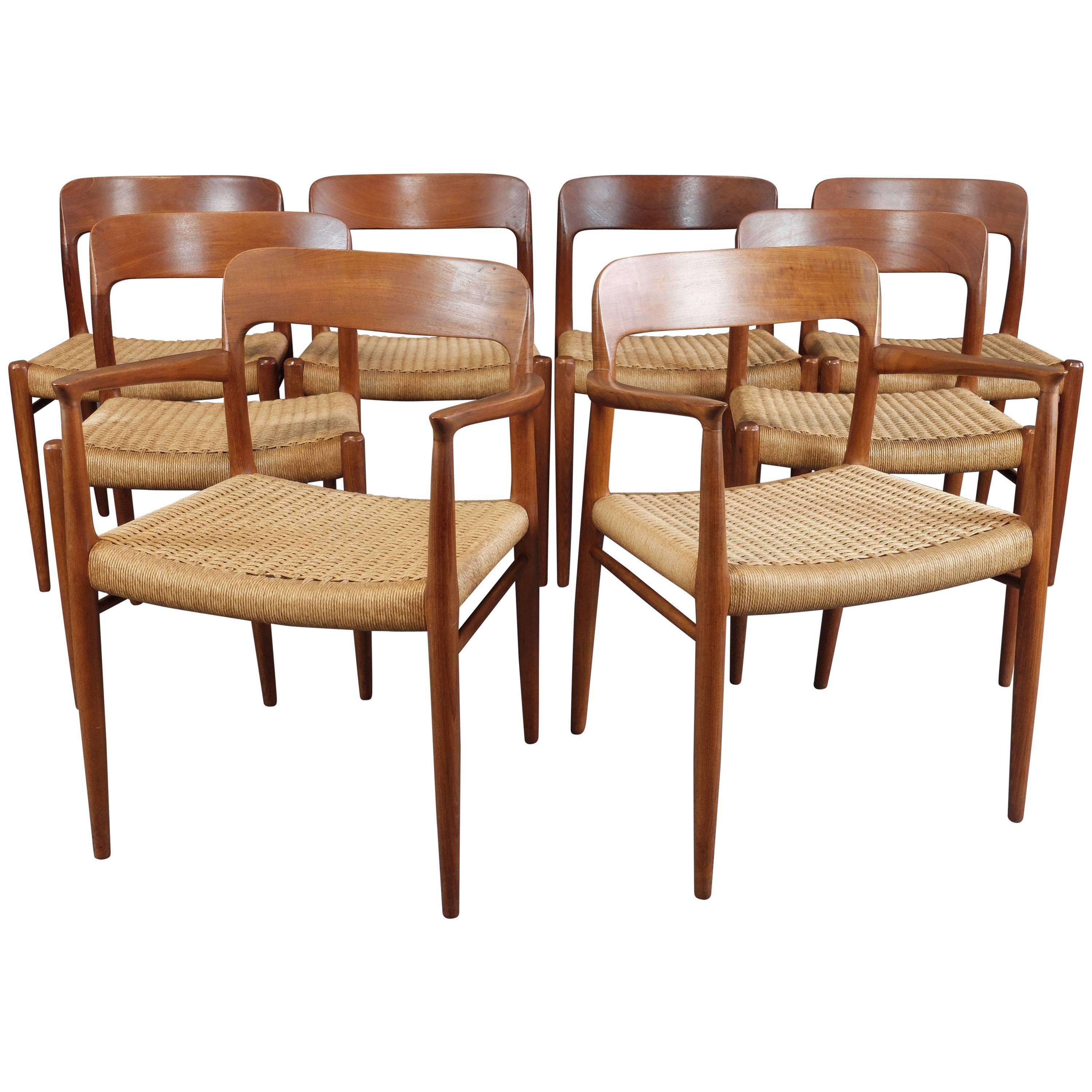 Set of Eight Mid-Century Dining Chairs by Moller Model 75 For Sale