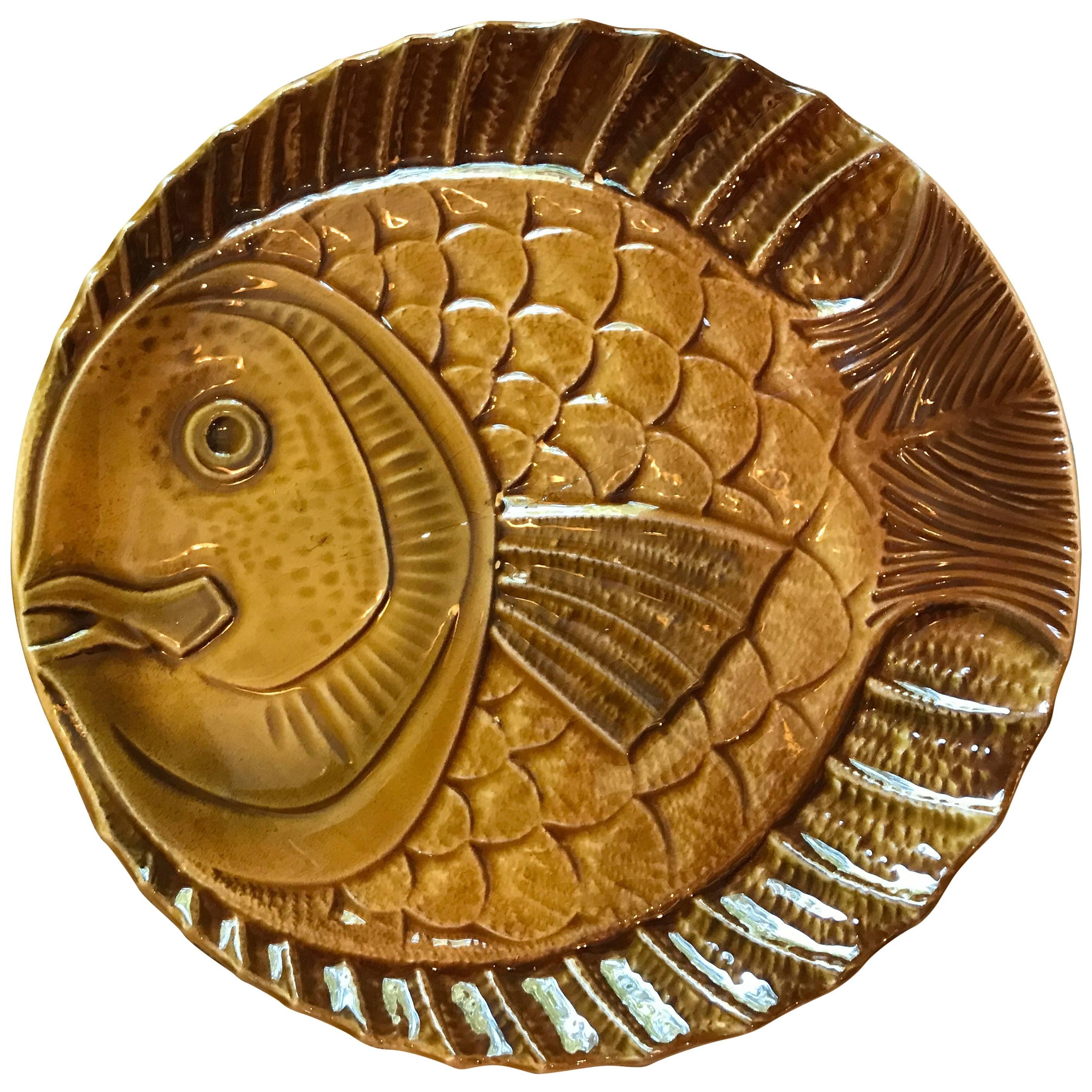 Fine Fish Plates Set