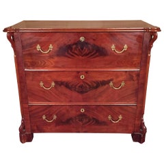 Commode Louis Philippe du XIXe siècle