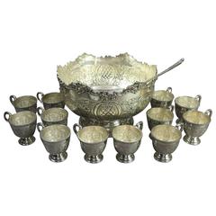 Vintage Anglais Sheffield Silver Plate Punch Bowl:: 12 Cups & Ladle:: circa 1940