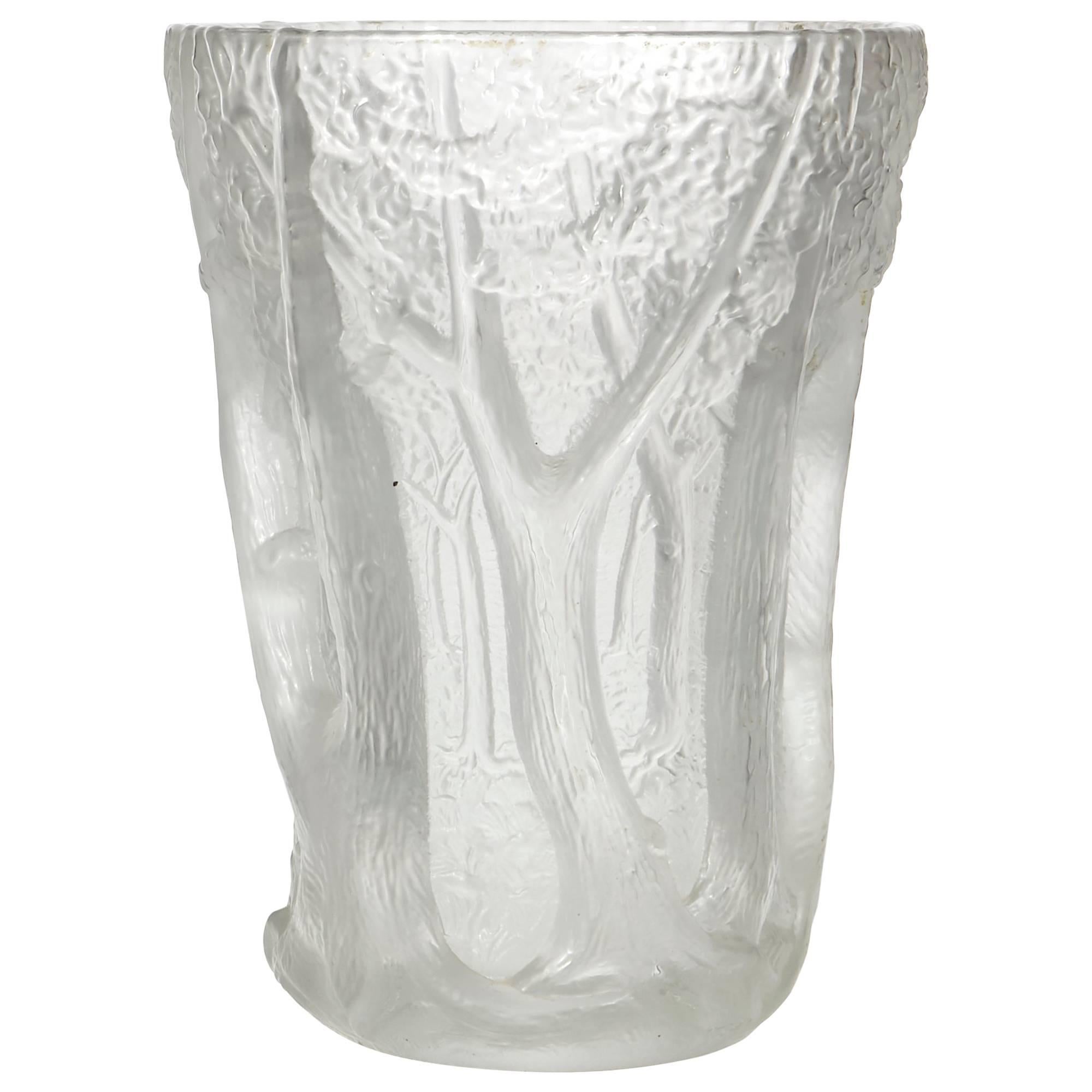 Czechoslovakian Josef Inwald Barolac Art Deco Frosted Glass Forest Vase For Sale