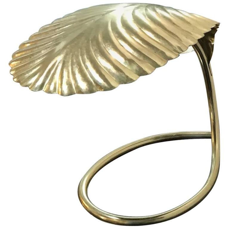 Italian Mid Century Modern Tommaso Barbi Brass Leaf Decorative Table Italian Mid Century Modern Tommaso Barbi Brass Leaf Decorative Table Lamp For
