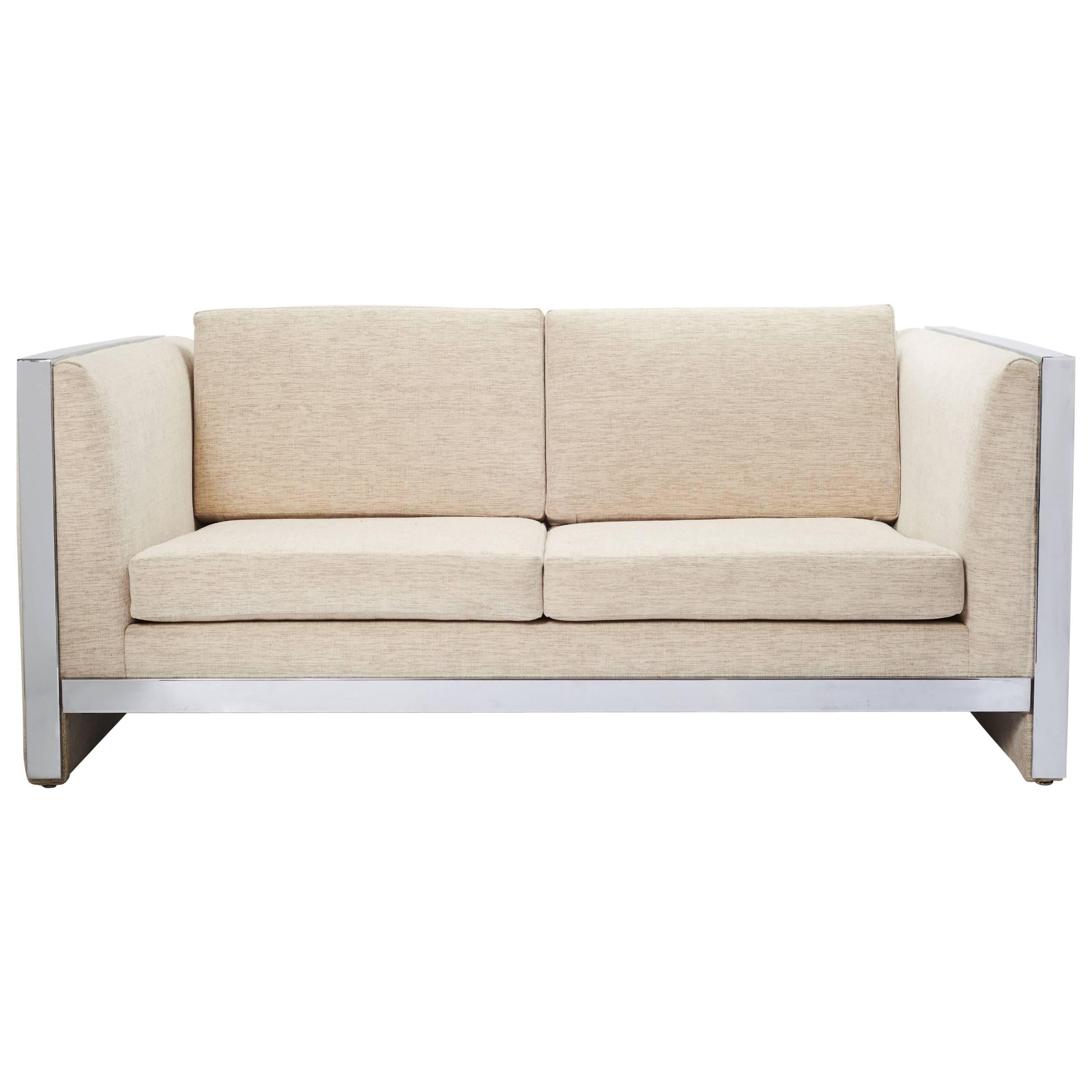 Mid-Century Modern Sofa in the Style of Milo Baughman For Sale