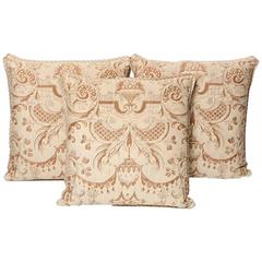 Set of Three Fortuny Fabric Cushions in the Mazzarino Pattern 7