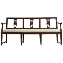 18th Century Italian Neoclassical Walnut Bench 5