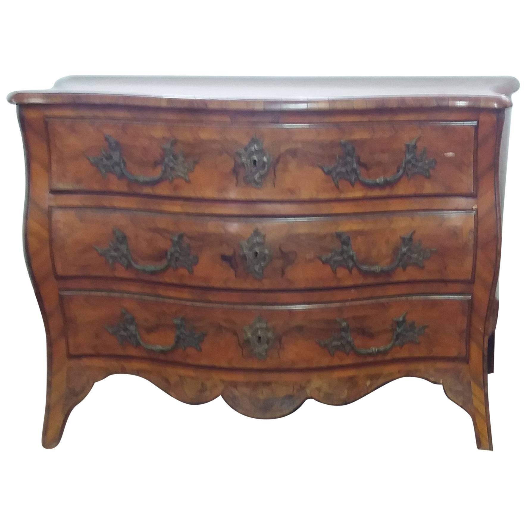 Louis XV Walnut Root French Chest of Drawers with Bronze Handles, 1723 For Sale