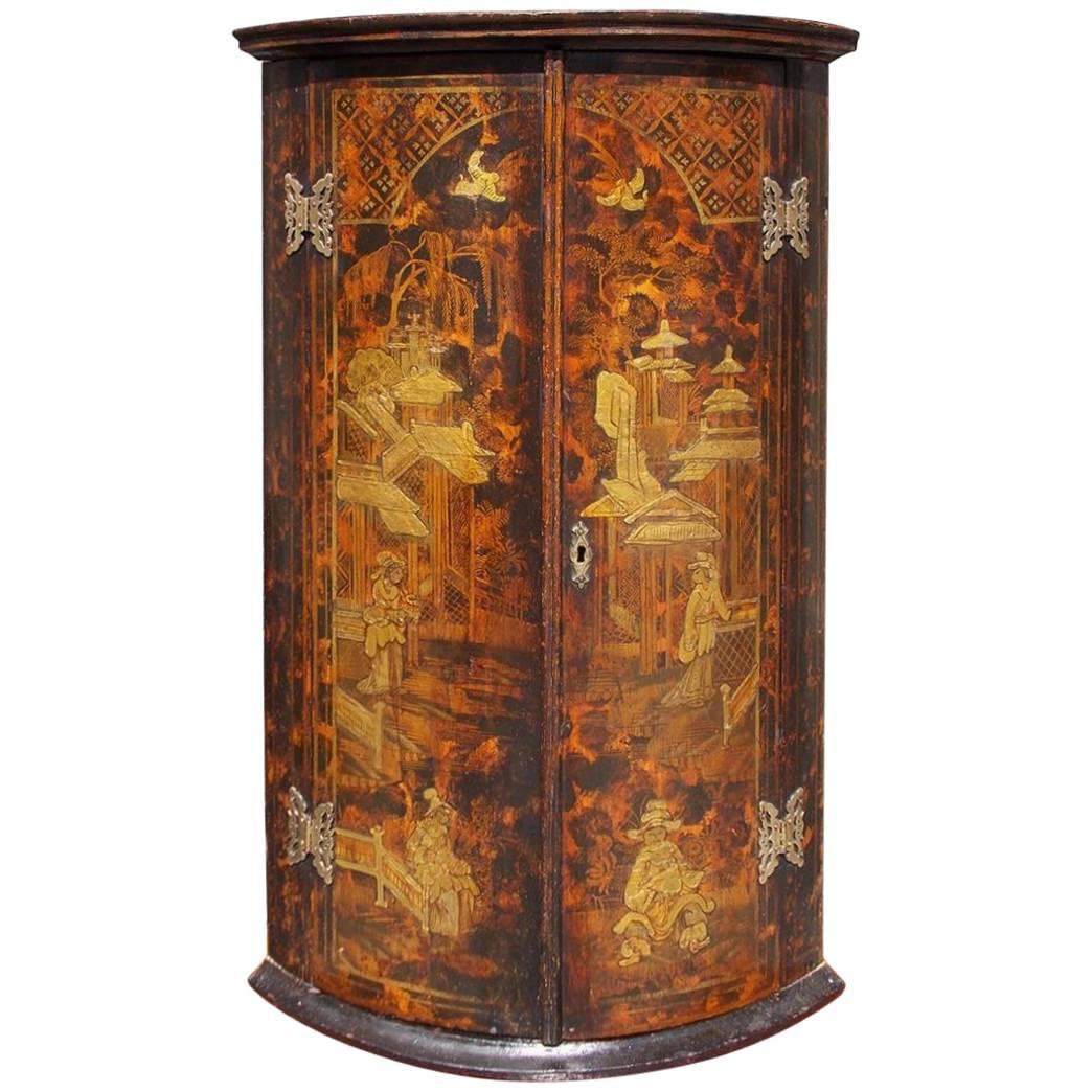 English Chinoiserie Figural and Landscape Hanging Corner Cupboard, Circa 1770 For Sale