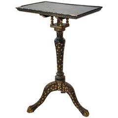 Chinese Export Lacquered Tilt-Top Table, circa 1820