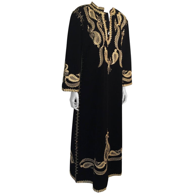 kaftan black and gold