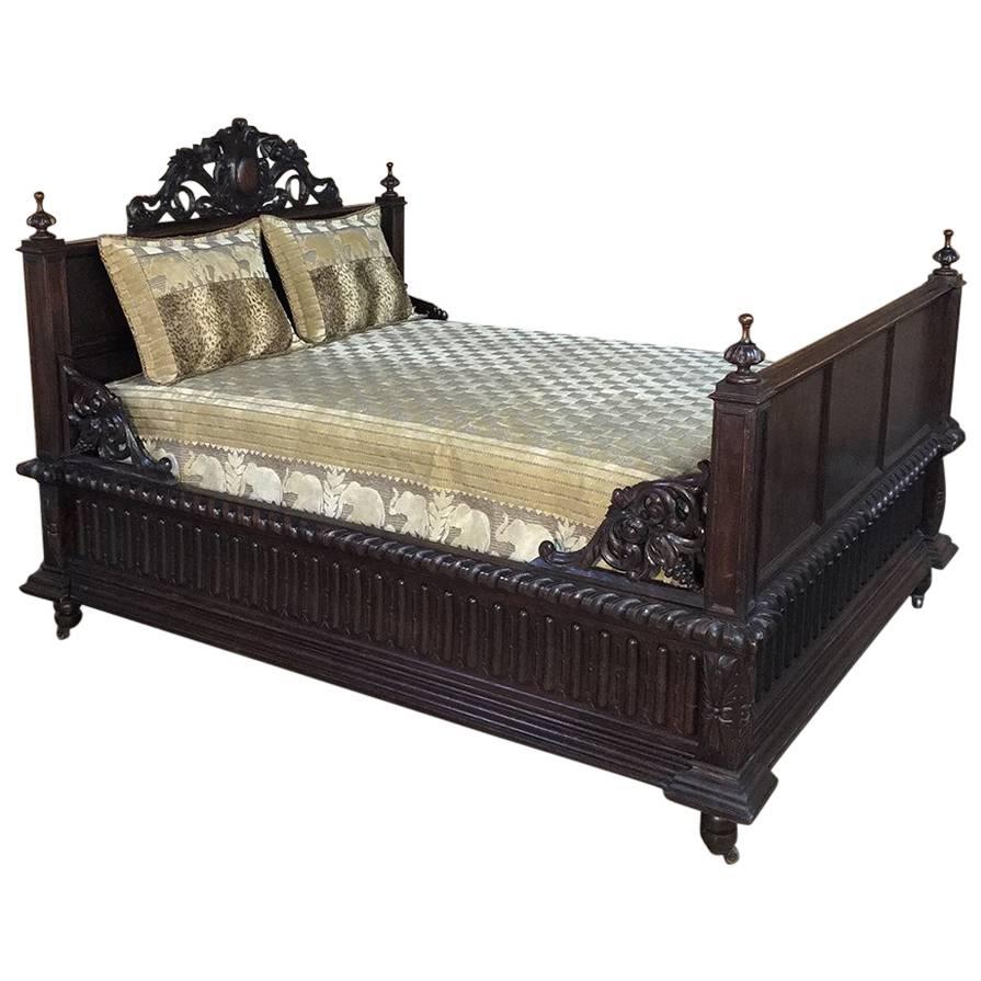 19th Century Renaissance French Hand-Carved Oak Bed