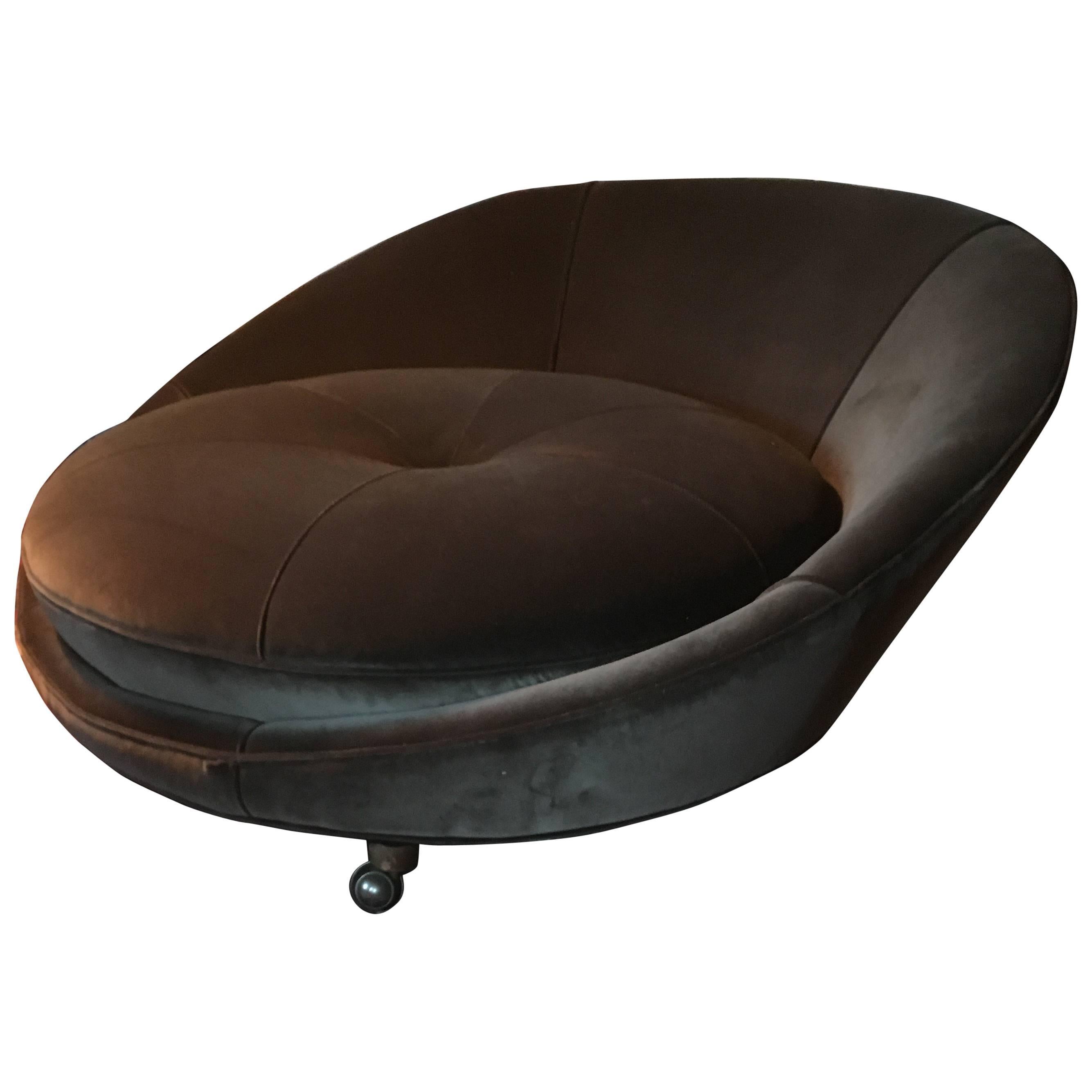 Large Round Lounge Chair by Milo Baughman