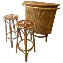 Beautiful Set of Italian Wicker Bar and Two Stools, circa 1960 3