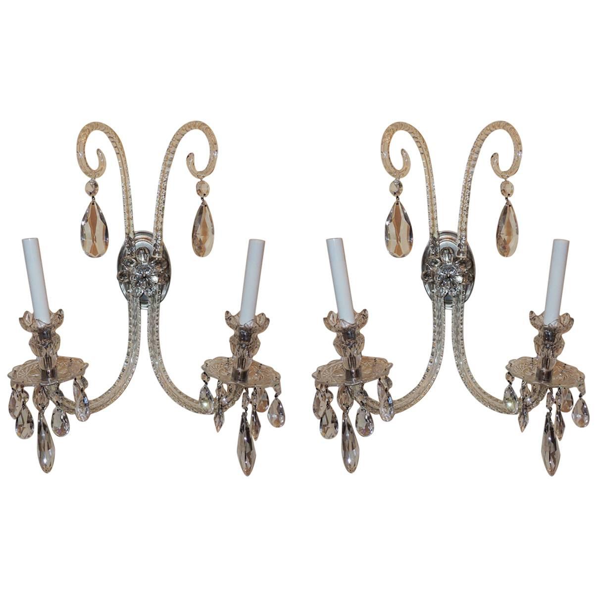 Élégante paire d'appliques florales anciennes en cristal taillé et bronze argenté de style géorgien