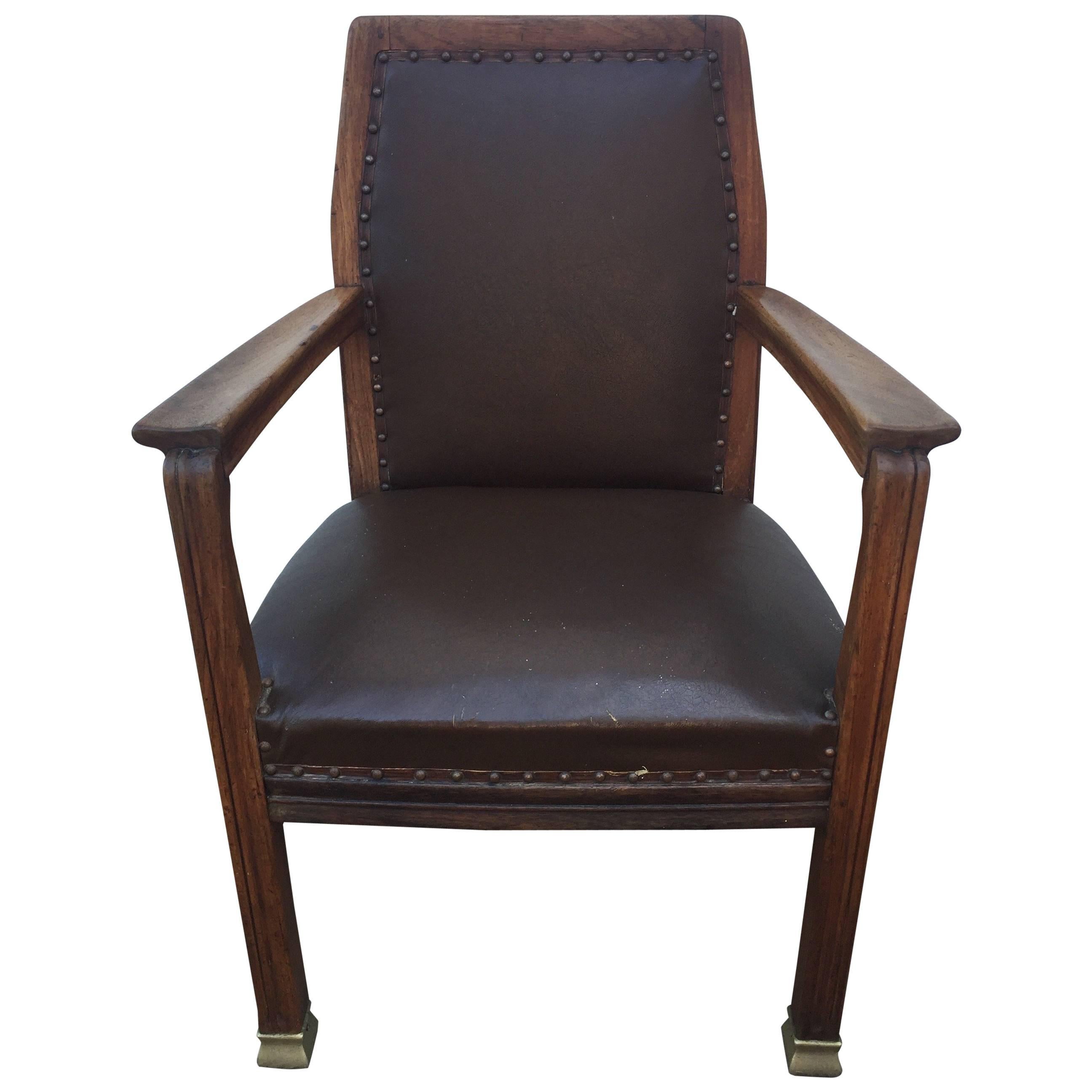 Belgian Walnut Art Nouveau Lounge Chair Manner of Henri Van De Velde, circa 1910 For Sale