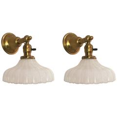 Pair of 1930s Scalloped Milk Glass and Brass Sconces 3