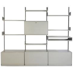 System 606 wall unit from the 1960s by Dieter Rams for Vitsoe