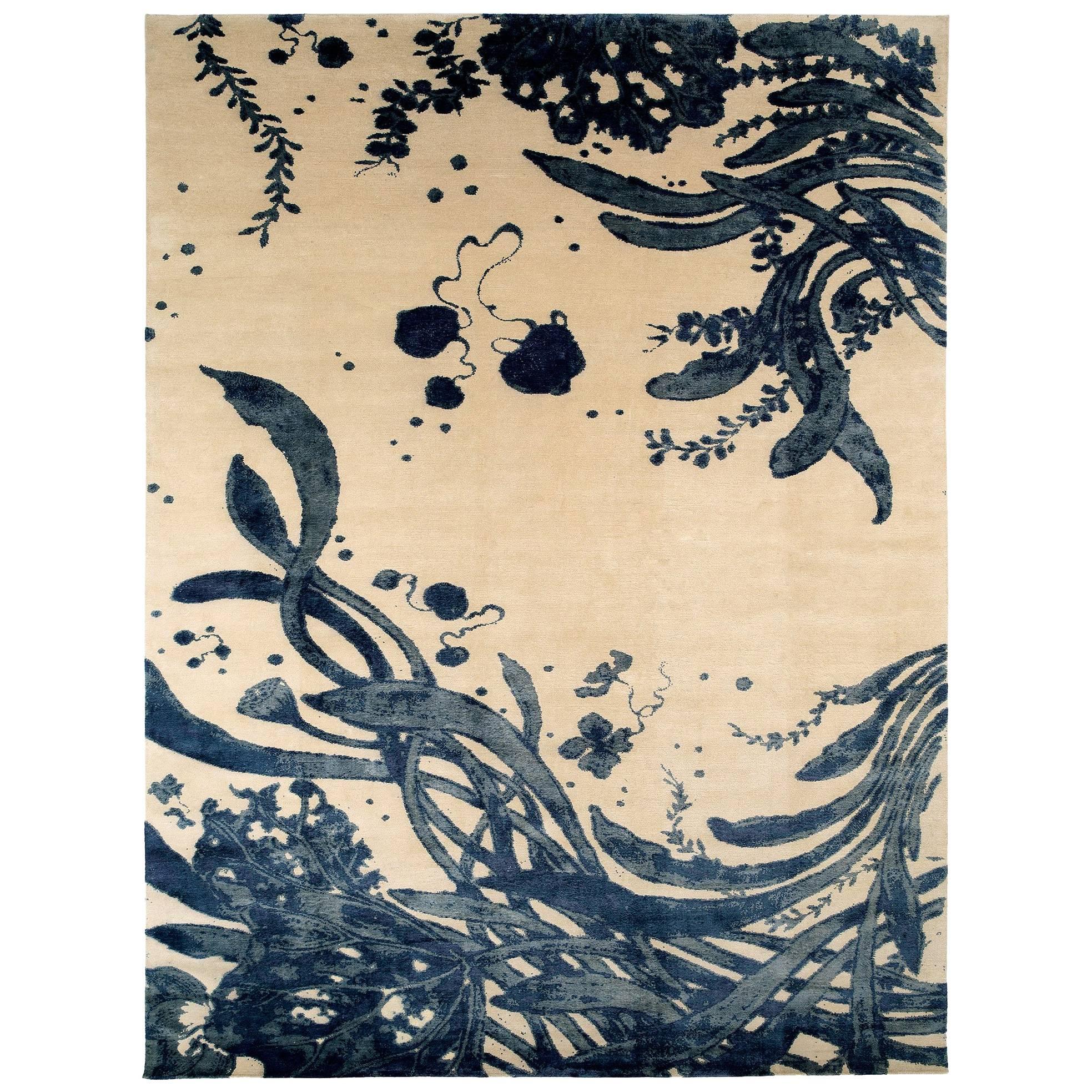 'Sea Tangle' Blue and White Floral Area Rug