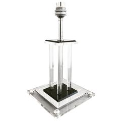 Mid-20th Century Hollywood Regency Art Deco Style Lucite Table Lamp