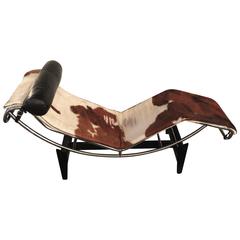 Le Corbusier LC4 Chaise Longue 3