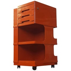 Chariot de travail orange pop-moderne conçu par Giovanni Pelis:: Stile Neolt:: Italie