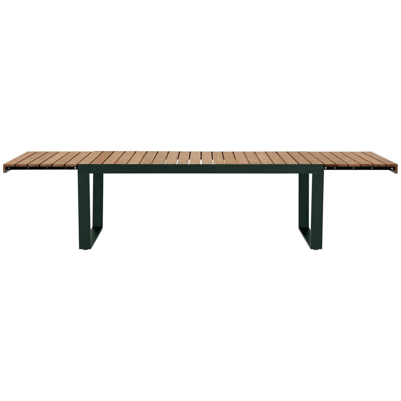 Roda Spinnaker Outdoor Dining Extendable Table in Teak For Sale