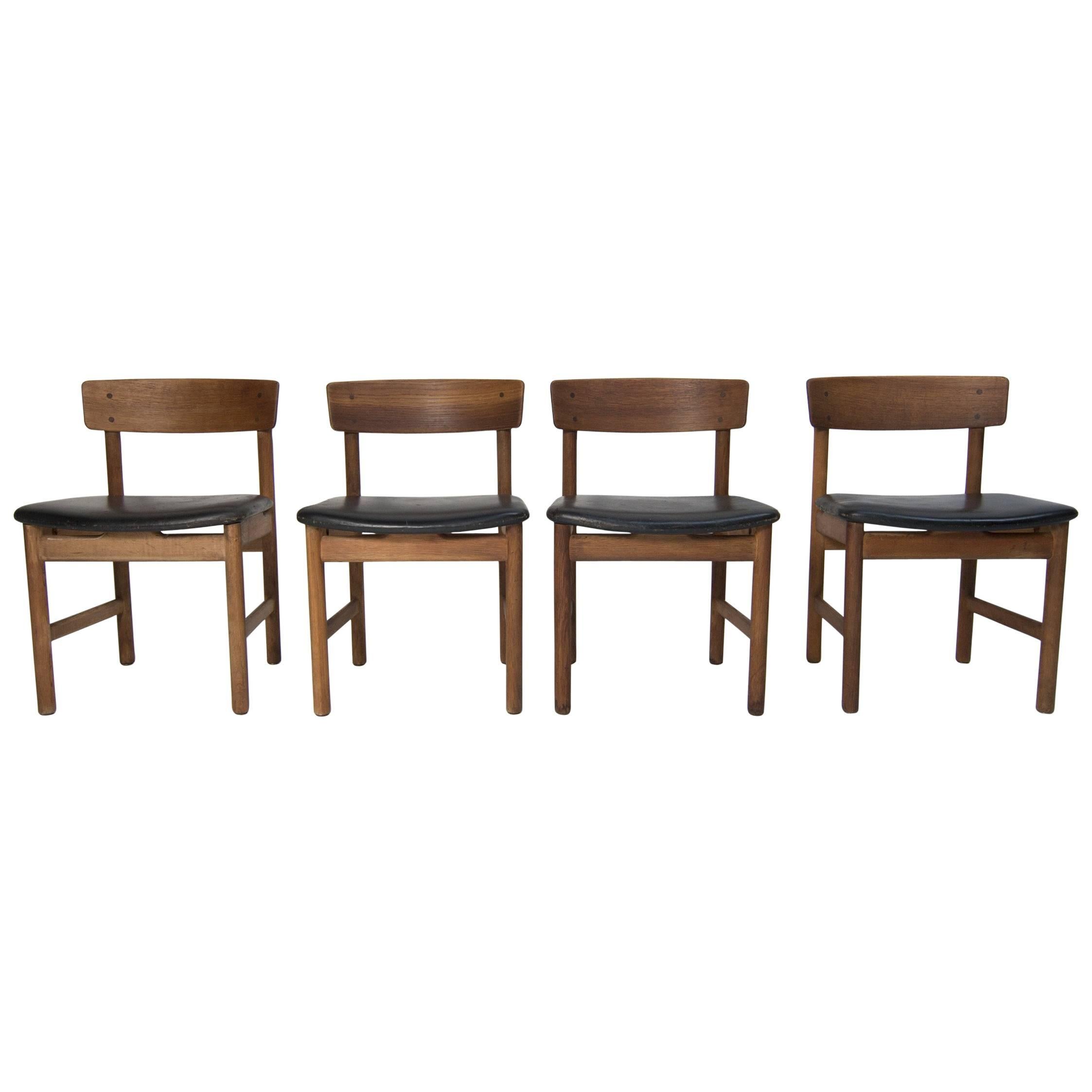 Børge Mogensen Chairs, Produced by Fredericia Furniture, Set of Four For Sale