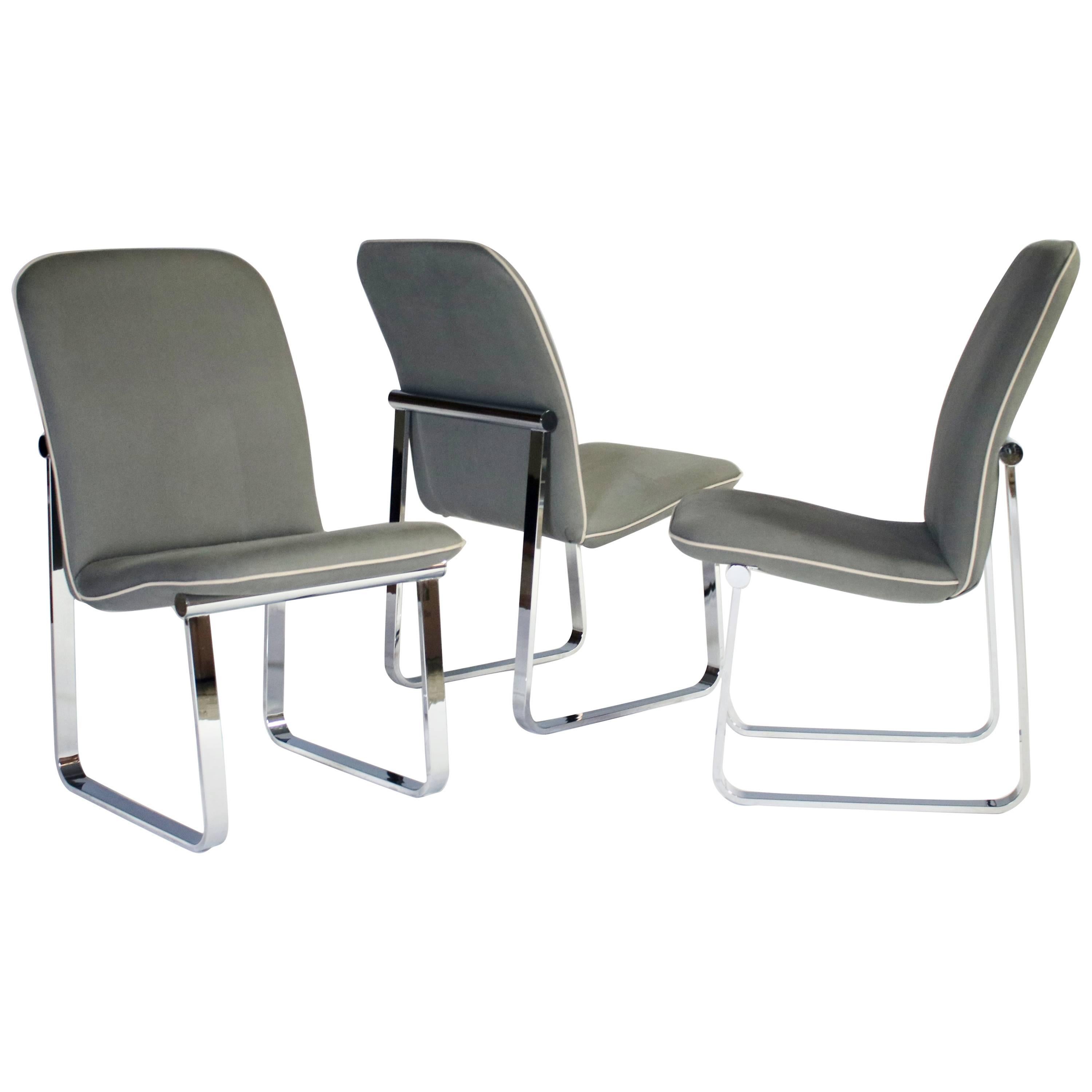Design Institute of America Dining Chairs, Set of Three For Sale