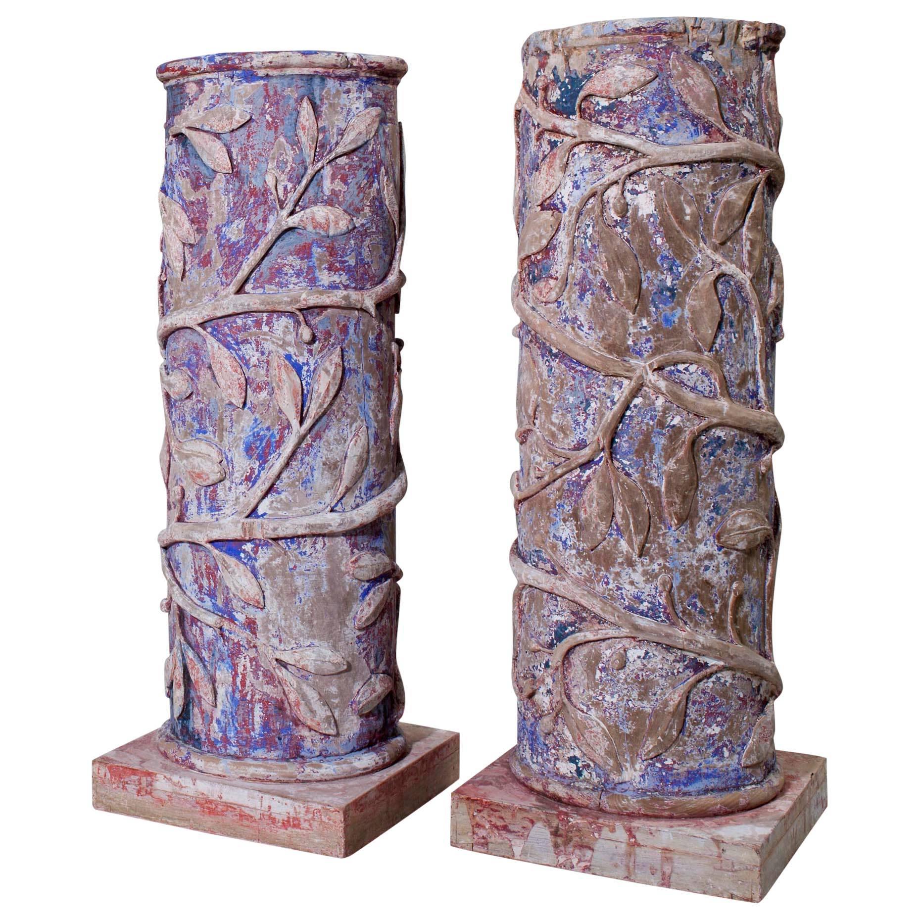 19th Century Pair of French Columns Made of Carved Wood and Plaster For Sale