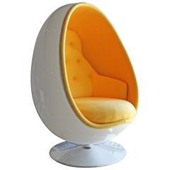 Ovalia Egg Chair by Thor Larsen