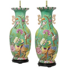Pair of English 19th-20th Century Chinoiserie Style Porcelain Vases Table Lamps