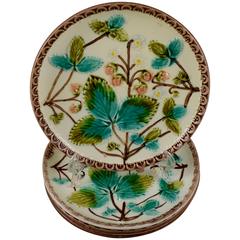 Aesthetic Movement Majolica Strawberry Pattern Dessert Plates, Set of Four 7