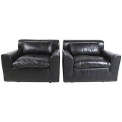 Pair of Knoll Leather Lounge Chairs 5