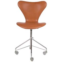 Model 3117 Leather Swivel Desk Chair by Arne Jacobsen for Fritz Hansen