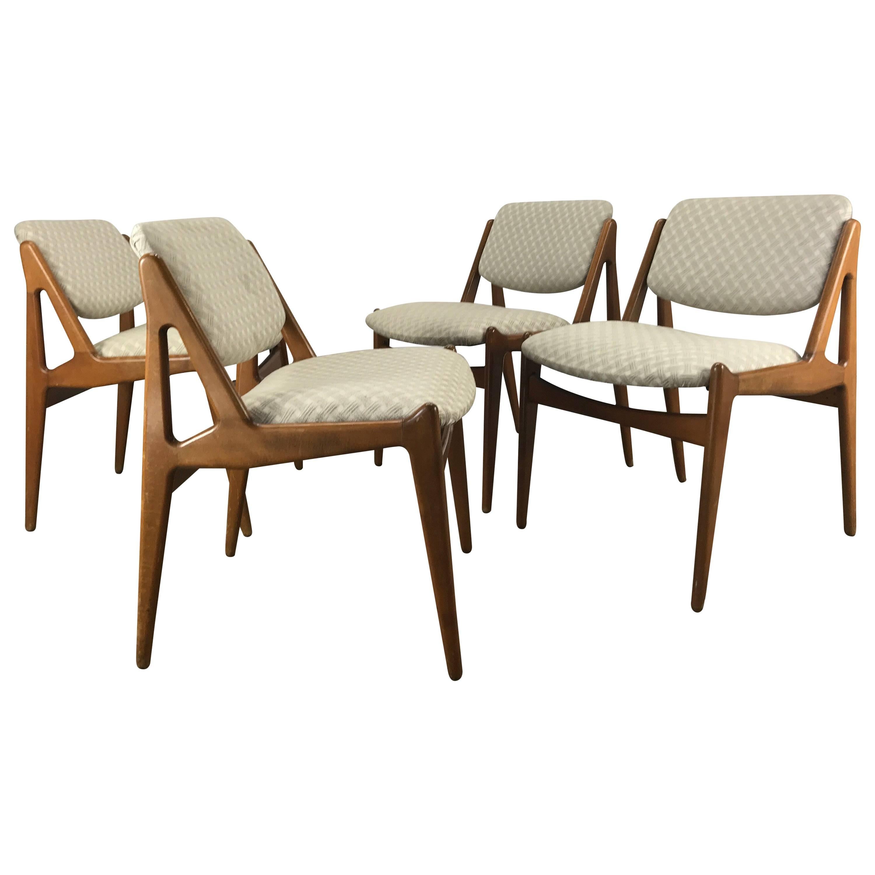 Set of Four Solid Sculptural Teak Dining Chairs by Arne Vodder, Denmark