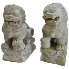 Early 20th Century Pair of Alabaster Guardian Foo Dog Lions