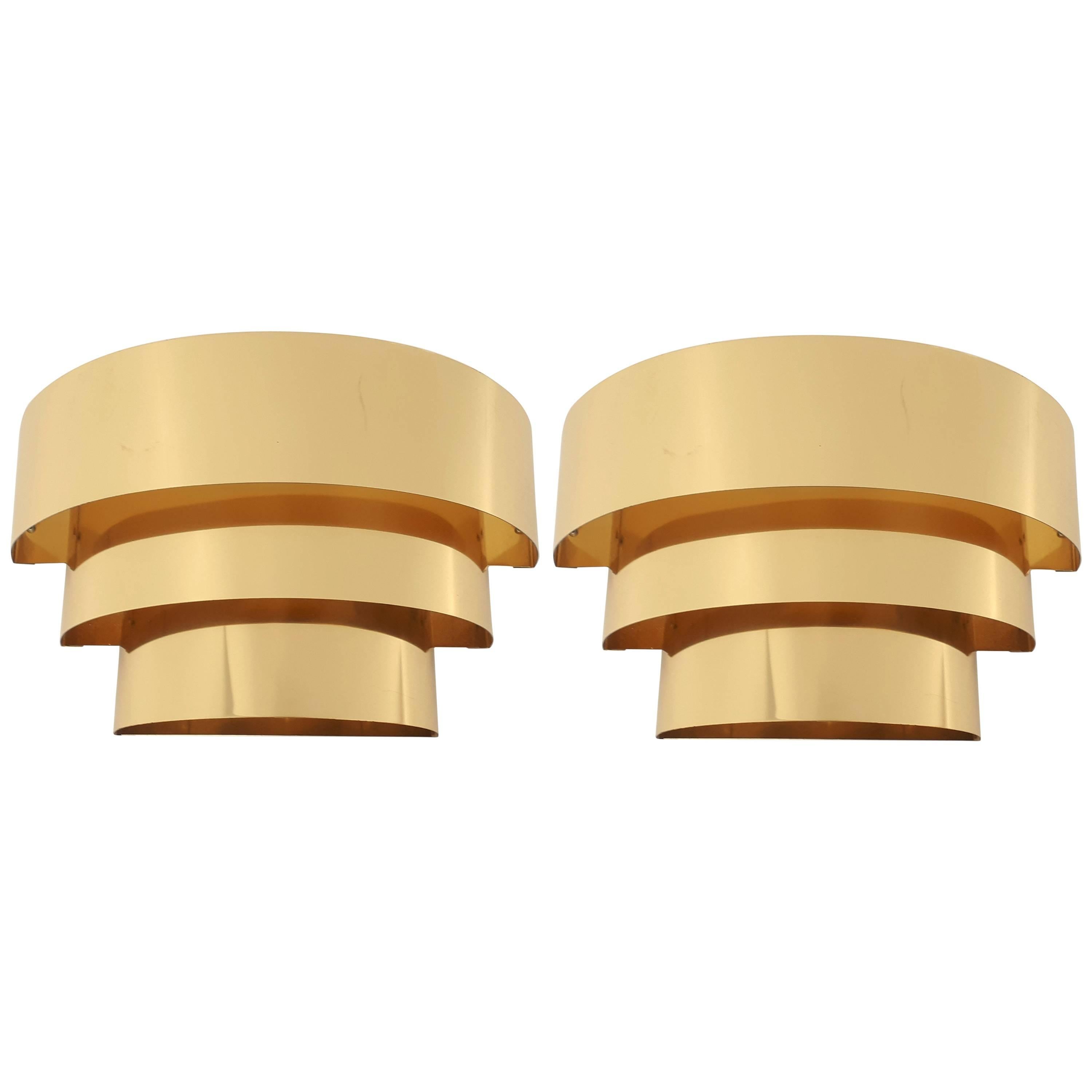 Pair of Cascade Brass-Plated Wall Sconces, 1980s, USA