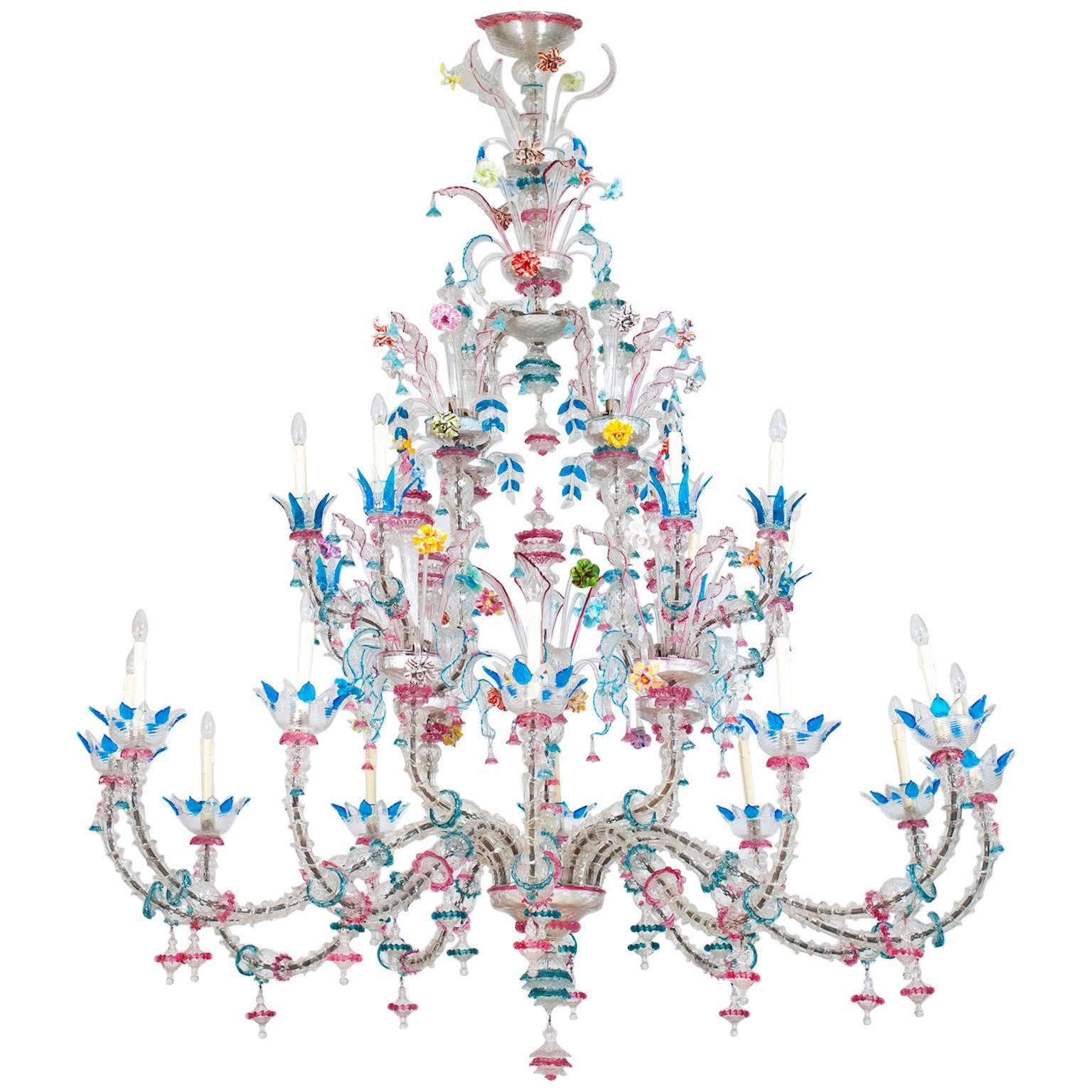 Imposing Italian Rezzonico Chandelier in blown Murano Glass with flowers 1960s