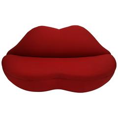 Vintage Red Bocca Lips Sofa
