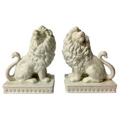 Retro Pair of Lion Bookends in White Porcelain/Chine De Blanc by Fitz & Floyd