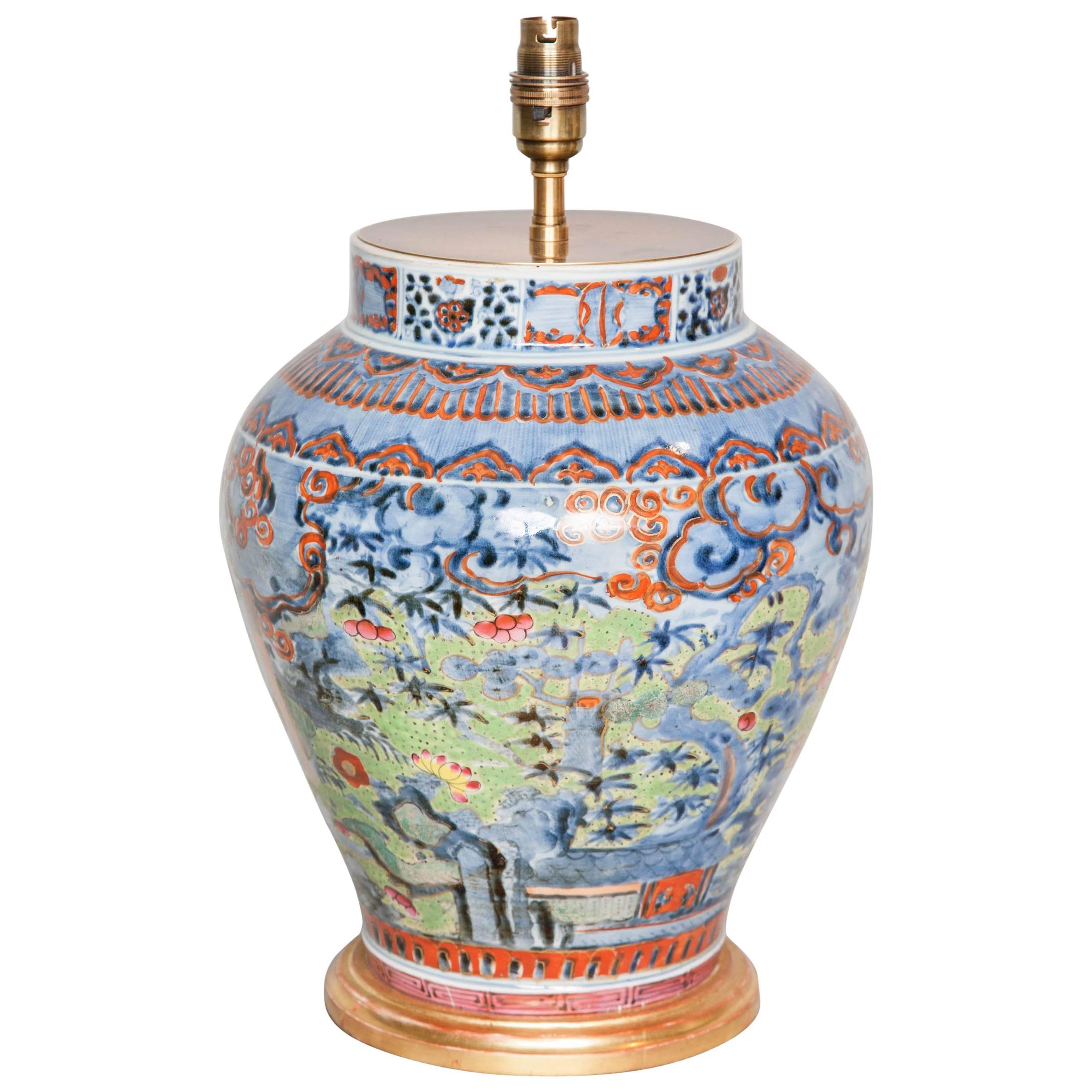 Early 18th Century Japanese Arita lamped Vase, circa 1680 For Sale