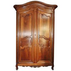 French Large Walnut Wardrobe Armoire, 18th Century 4