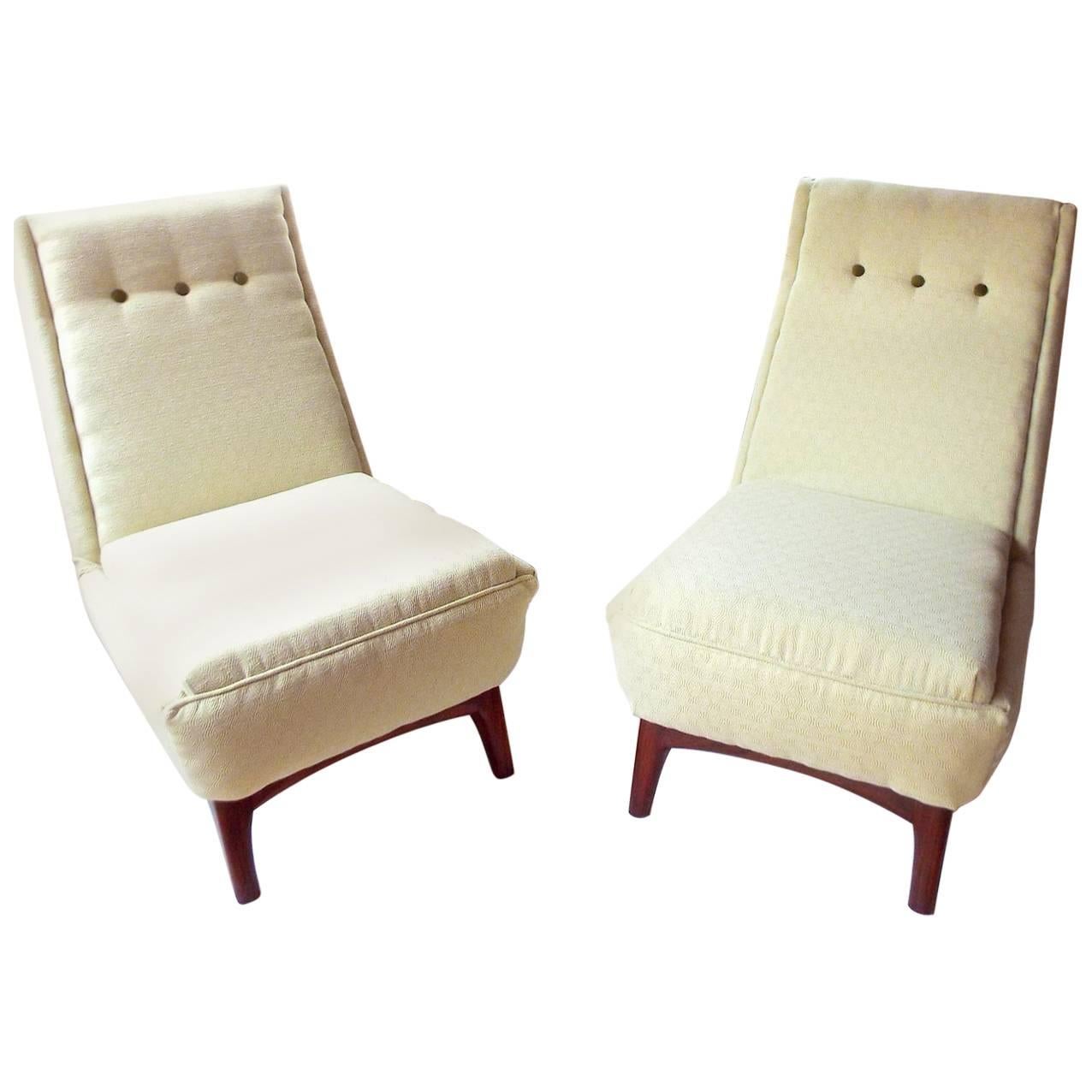 Pair of Rare Greaves & Thomas 1960s Lounge Chairs, Fully Reupholstered For Sale