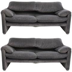 Pair of Two-Seat Sofas Maralunga by Vico Magistretti for Cassina, 1973 8