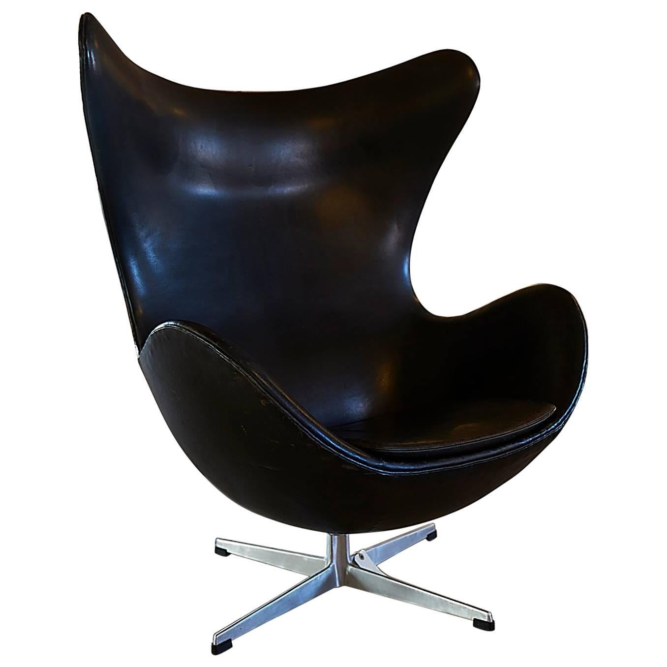 Arne Jacobsen Egg Chair, Original from the 1960s